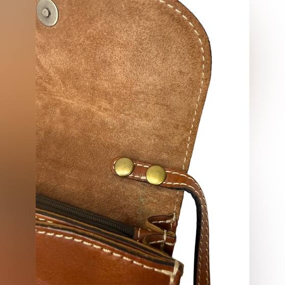 Patricia Nash Torri Leather Crossbody Bag - Picture 6 of 11